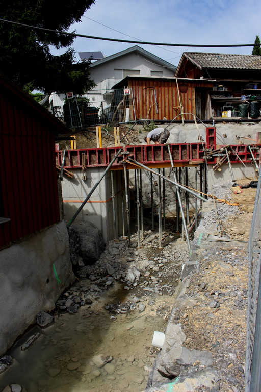 Kugelbeerbach Hochwasserschutz BF EE oben Br__cke FUSSWEG 25-08-2020 _3a_.JPG
