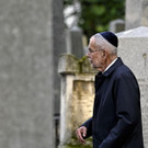 Van der Bellen am Jüdischen Friedhof Währing