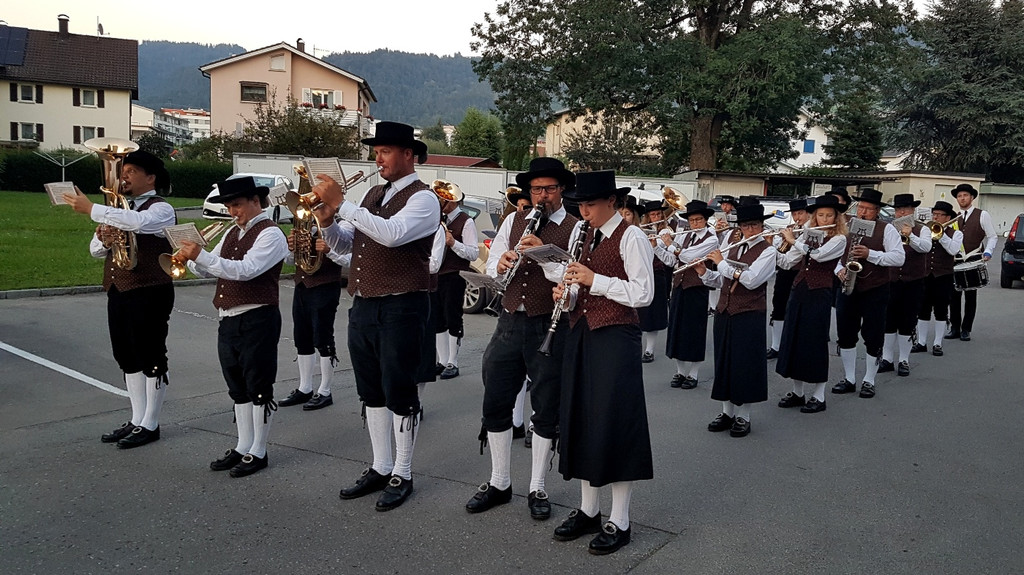Musikverein HERBSTBLASEN B Runde Dorf und Hofacker 15-09-2020 _4_.jpg