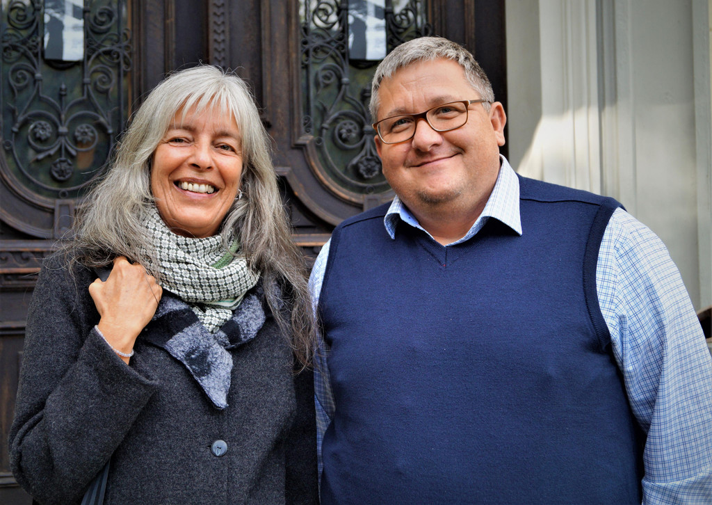 Der Bruder der K__nstlerin Martin Mayer mit Eva Bodingbauer.jpg