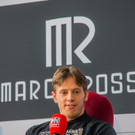 B10T2437.jpg