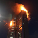 Südkorea: Ein Hochhaus in Flammen