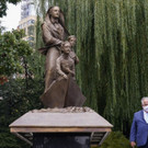 Mother_Cabrini_Statue_34312.jpg