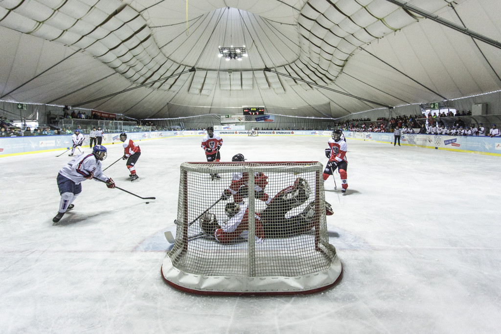 EYOF_20150129_CS_Schruns_Hockey_AUT_SVK_011.jpg