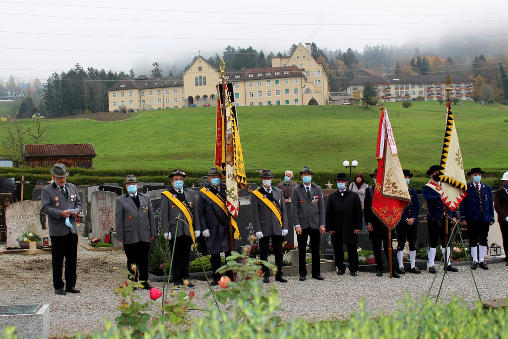 Seelensonntag KRIEGERDENKMAL 08-11-2020 _9_.JPG