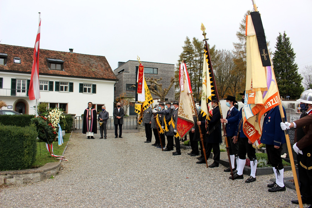 Seelensonntag KRIEGERDENKMAL 08-11-2020 _15_.JPG