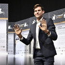 ABD0108-20201110.jpg