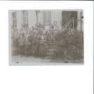 Alte VS Klasse vor der alten Schule ca 1906.jpg