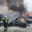 Autowracks in Brand geraten