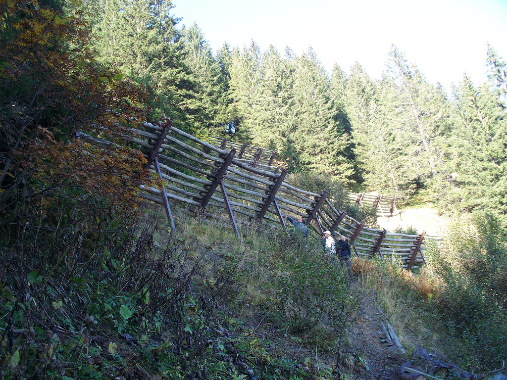 100_2002.jpg