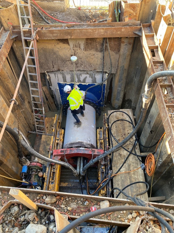 Wellenaugraben Bachverbauung A ROHRDURCHSTOSS Vortrieb 18-11-2020 _11_.jpg