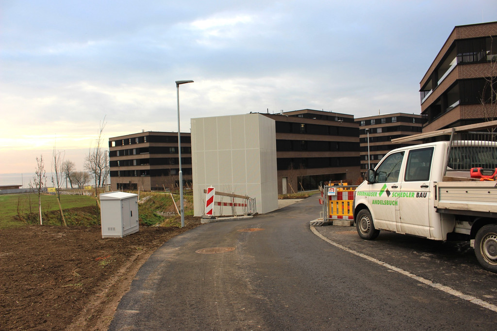 A Kugelbeerbach Hochwasserschutz Weg und Br__cke BF A GG Asphaltierung 15-12-2020 _6_.JPG