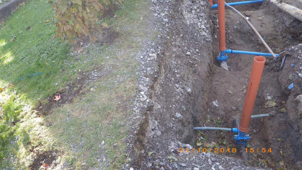 Umschlu__ und Erw_ der Hausanschl____e  0001.JPG