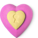 love_locket_bath_bomb_2021.jpg