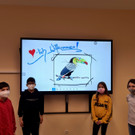 Mit der Videokamera durch die Mittelschule Lochau