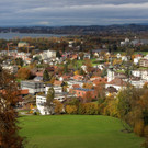 Lochau B Ansicht mit Diemareal Hinergrund 160 Wohnungen.JPG