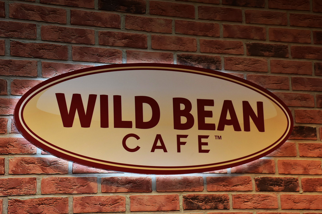 DSC_0202_1_Der Gastro-Bereich ist noch gesperrt.jpg