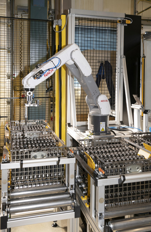 Hoeckle-Automation-Roboter.jpg