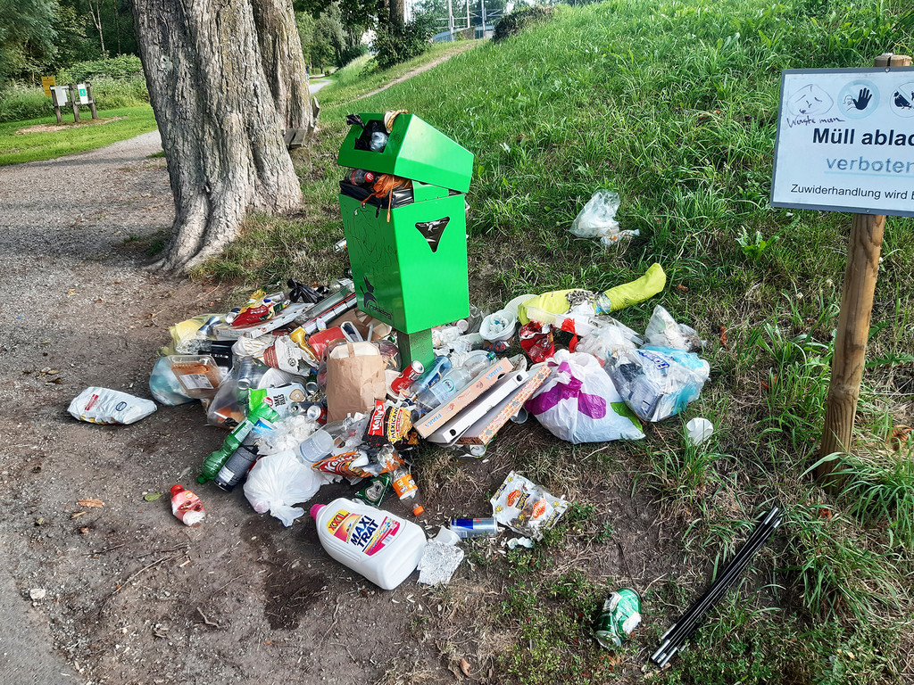 Abfallhaufen Schwarzbad.jpg
