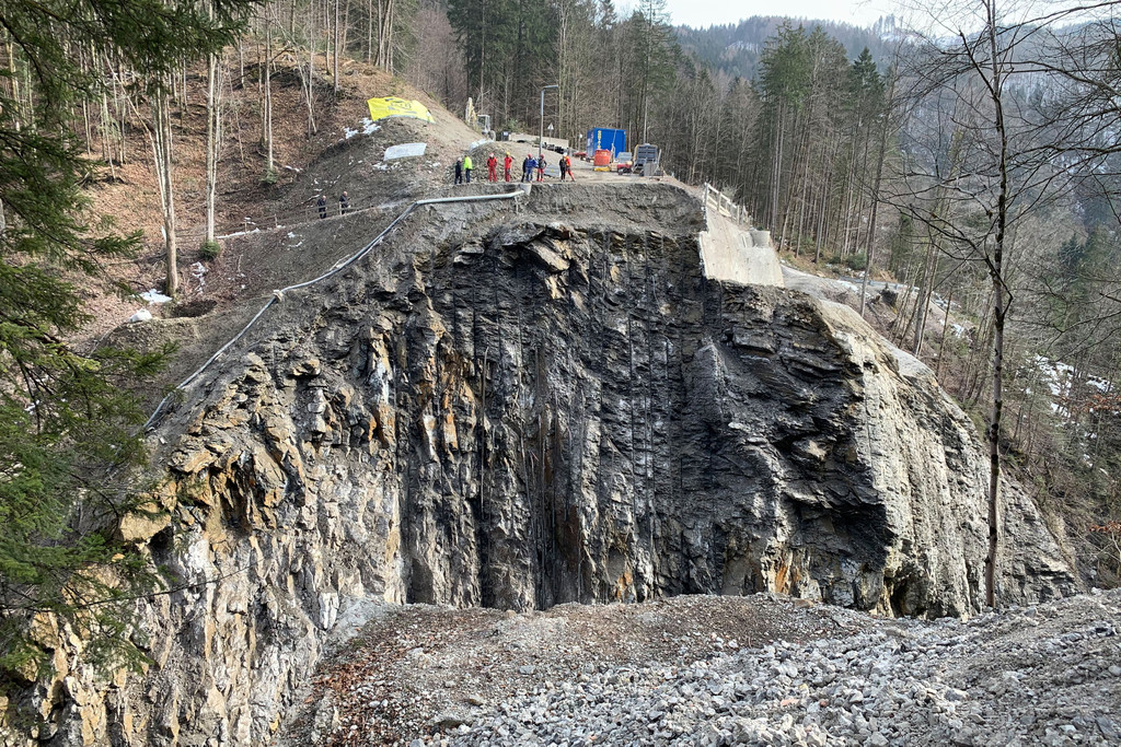 20210325 Rappenloch 1 nach der Sprengung.jpg