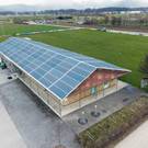 Sporthaus mit Satteldach und vorgeschlagener PV.jpg