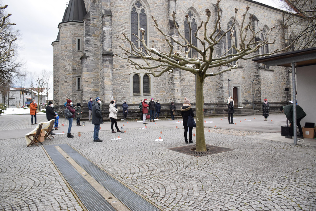 Mahnwache Schwarzach 4.JPG