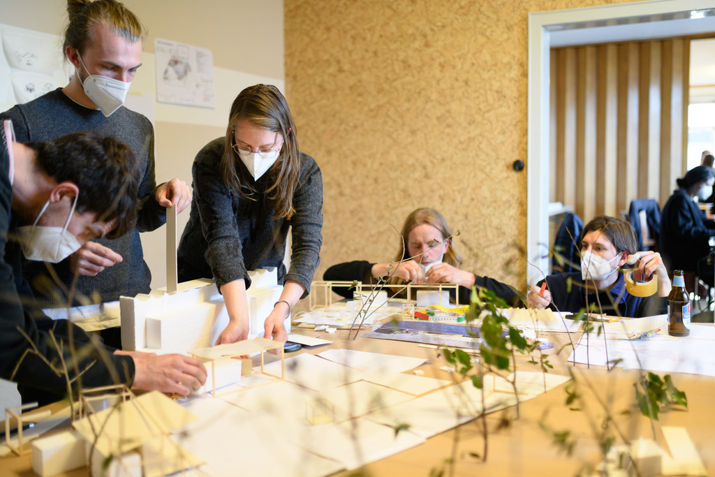 2021_0326_Poolbar_Generator _10_.jpg