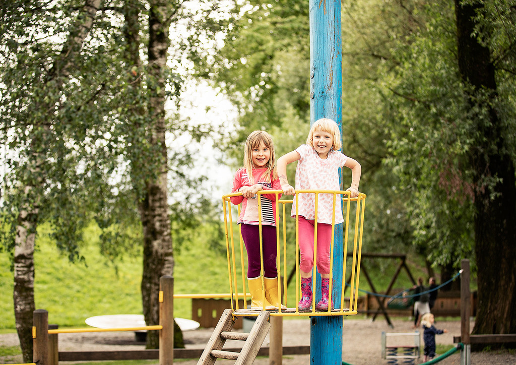 spielplatz-1-Wiesenrain___Lukas H__mmerle.jpg