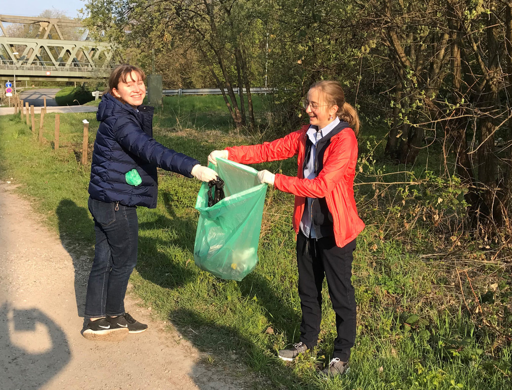 Trash Collectors4.jpg