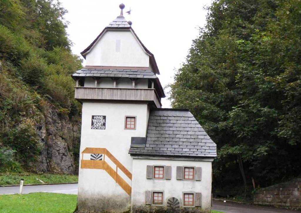 burgmontfort4.jpg