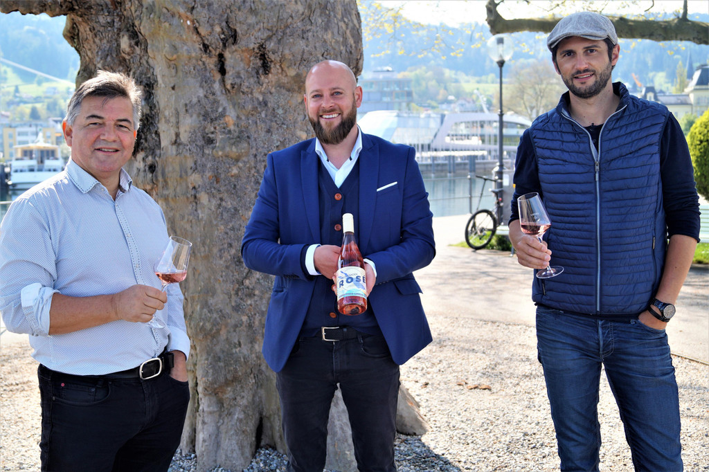 Martin Bertold Wirtshaus am See__ Boris Gehrer _Projektleiter bei Pfanner und Gutmann_ und Stefan K__b _Beachbar_.JPG