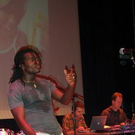 784244.jpg