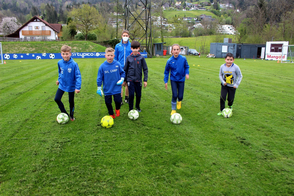 Fu__ball NACHWUCHS Start Training April 2021 _2_ H__RBURGER.JPG