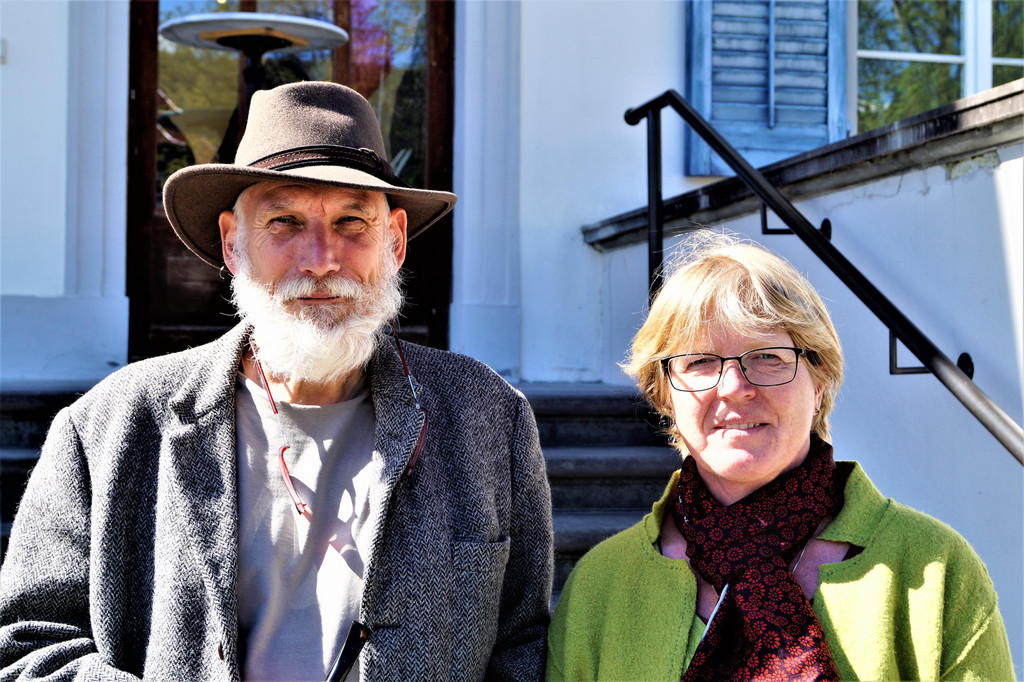 K__nstler Johan Jansen mit Angelika Tschofen.JPG