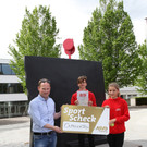 2000-IMG_0021 2a und 4a SMS Wolfurt Sieger Ballsport-Challenge.jpg