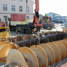 DOKU B Oberlochauerbach Hochwasserschutz BF SCHULZENTRUM Spundung Juli 2020 _10_.JPG