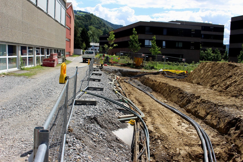 DOKU BB Oberlochauerbach Hochwasserschutz BF SCHULZENTRUM VERLEGUNG offen 17-08-2020 _14_.JPG