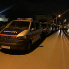 Hunderte Jugendliche feiern an Pipeline