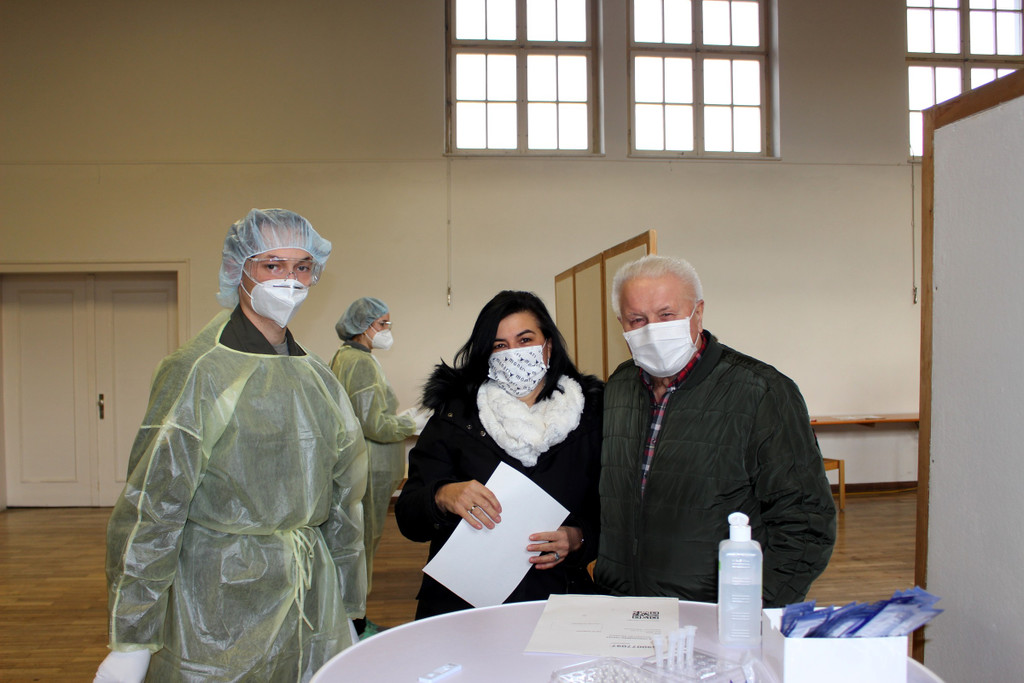 CORONA Teststation Festhalle B TESTAKTION 2020 _8_.JPG