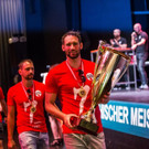 Alpla HC Hard feiert Meistertitel - Wallner und Rüscher gratulieren