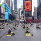 Solstice_in_Times_Square_94684.jpg