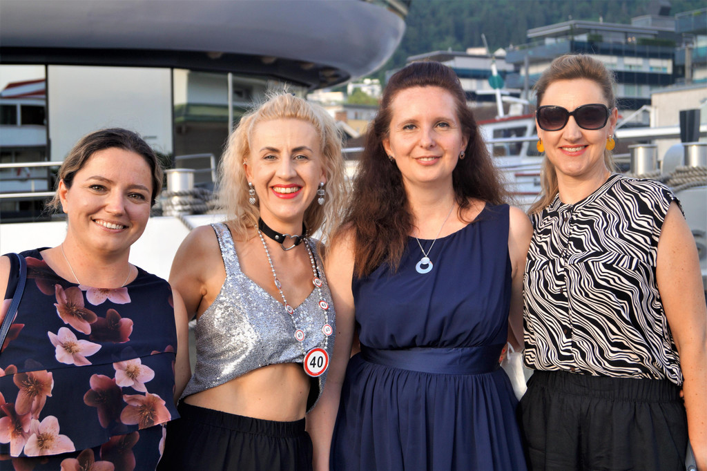 Anna_ Emilia_ Christina und Monika feierten 40_ Geburtstag.JPG