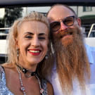 Emilia Czechorowwsky feierte mit Freunden und Ehemann Arek ihrn 40er auf der Sonnenk__nigin.JPG