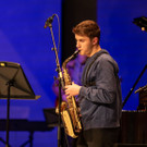 Saxofon mittel.jpg