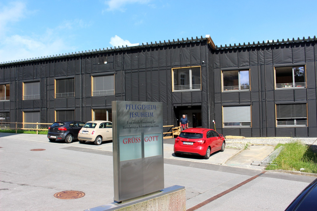 A Jesuheim HOLZMODUL Containerhaus Juni 2021 _2_.JPG