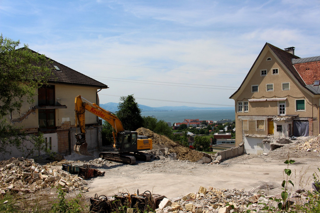 B Jesuheim ABBRUCH Haus Pf__nder BF A Mitteltrakt 28-06-2021 _9_.JPG
