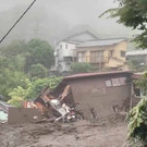 2021-07-04T033214Z_704823828_RC2FDO9NSC4I_RTRMADP_3_JAPAN-RAINFALL.jpg
