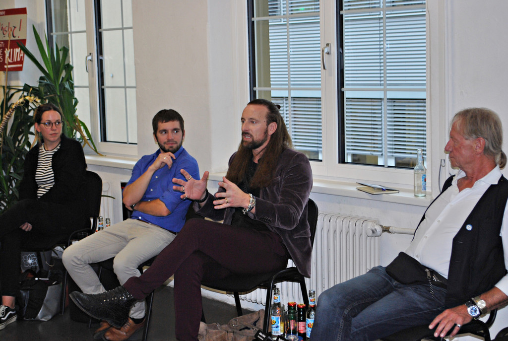 DSC_2990-Anders Indset wusste seine Zuho__rer bereits am Nachmittag zu begeistern.JPG