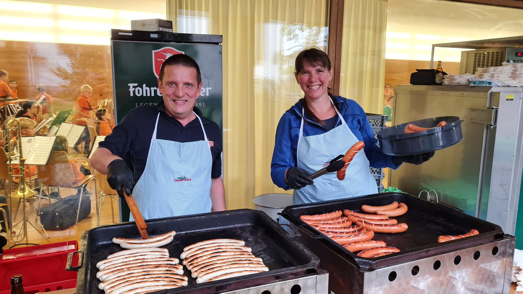 Musikverein AUFTRITT E UMFELD 08-07-2021 _2_.jpg