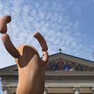 KRS_Giant_Studio Erwin Wurm 2021.png